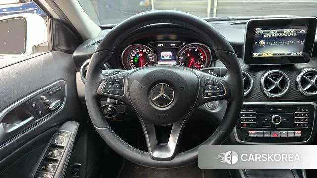 Mercedes-Benz GLA-Class X156 2019 Белый из Кореи, фото 4