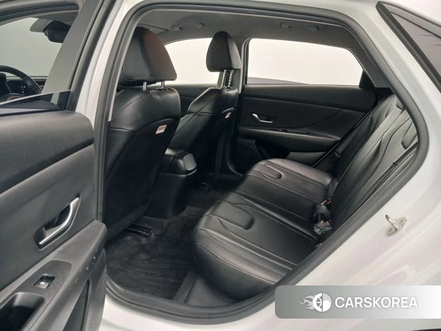 Hyundai Avante (CN7) 2021 Белый из Кореи, фото 4