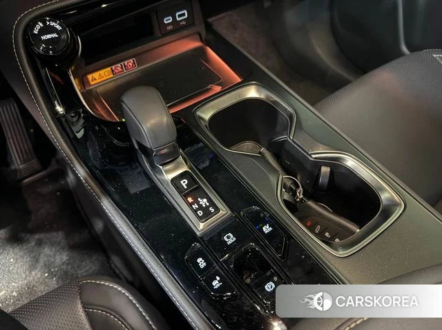 Lexus NX350h Second generation 2026 Черный из Кореи, фото 4