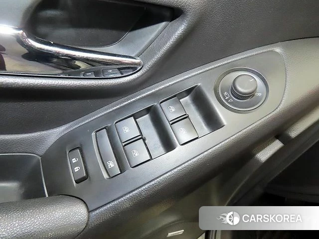 Chevrolet (GM Daewoo) The New Trax 2019 Черный из Кореи, фото 4