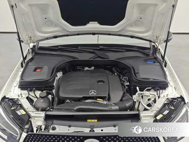 Mercedes-Benz GLC 2022 Белый из Китая, фото 4
