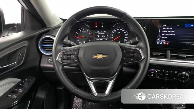 Chevrolet (GM Daewoo) Trax Crossover 2023 Белый из Кореи, фото 4