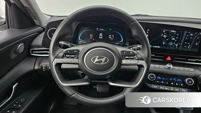 Hyundai The New Avante (CN7) 2024 Белый из Кореи, фото 4