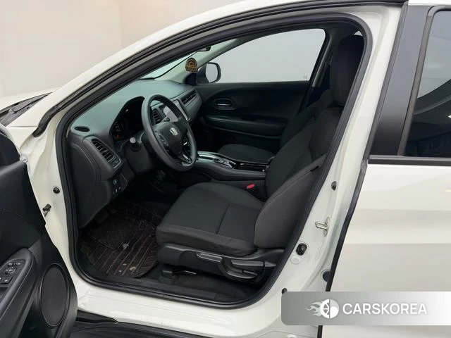 Honda Vezel 2021 Белый из Китая, фото 4