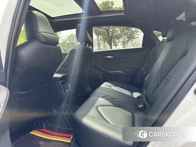 Toyota Avalon 2023 Другой из Китая, фото 4