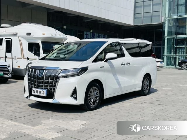 Toyota Alphard 2022 Белый из Китая, фото 4