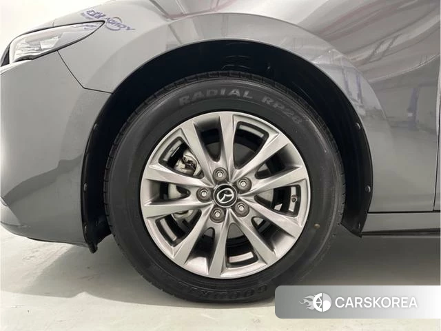 Mazda 3 2020 Темно-серый из Китая, фото 4
