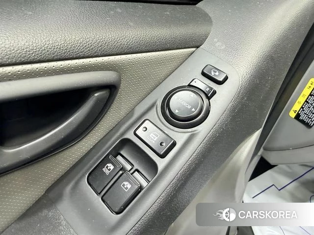 Hyundai The New Grand Starex 2018 Серебристо-серый из Кореи, фото 4
