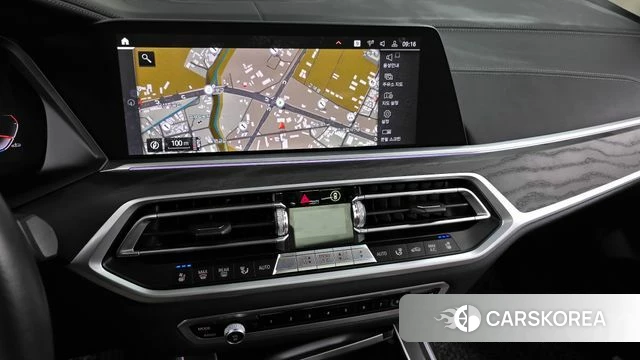 BMW X7 (G07) 2021 Белый из Кореи, фото 4