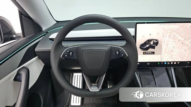 Tesla Model Y 2025 Серый из Кореи, фото 4