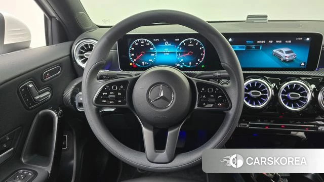 Mercedes-Benz A-Class W177 2020 Белый из Кореи, фото 4