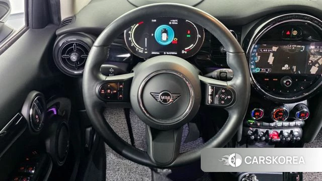 Mini Cooper S 2021 Серебряный из Кореи, фото 4