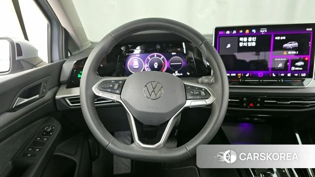 Volkswagen Golf 8th Generation 2025 Серебряный из Кореи, фото 4