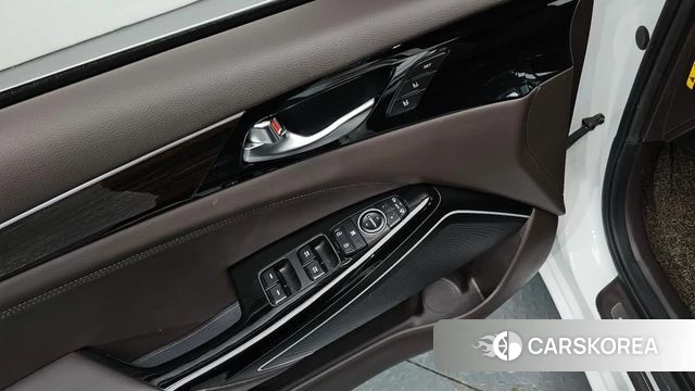 Kia Come New K7 2018 Белый из Кореи, фото 4