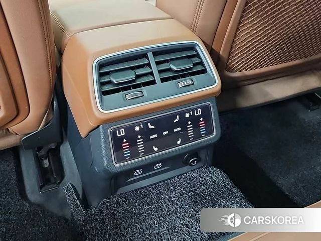 Audi A6 (C8) 2021 Белый из Кореи, фото 4