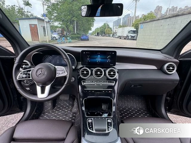 Mercedes-Benz GLC 2021 Черный из Китая, фото 4