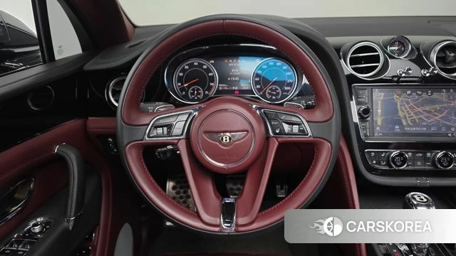 Bentley Bentayga 2019 Черный из Кореи, фото 4