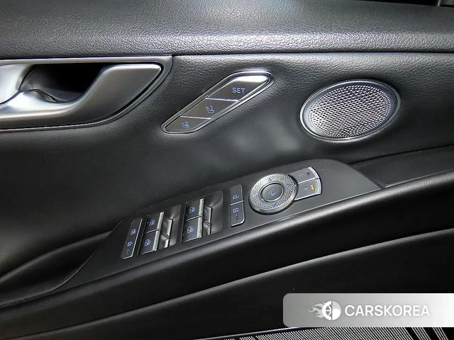 Genesis G80 (RG3) 2023 Черный из Кореи, фото 4