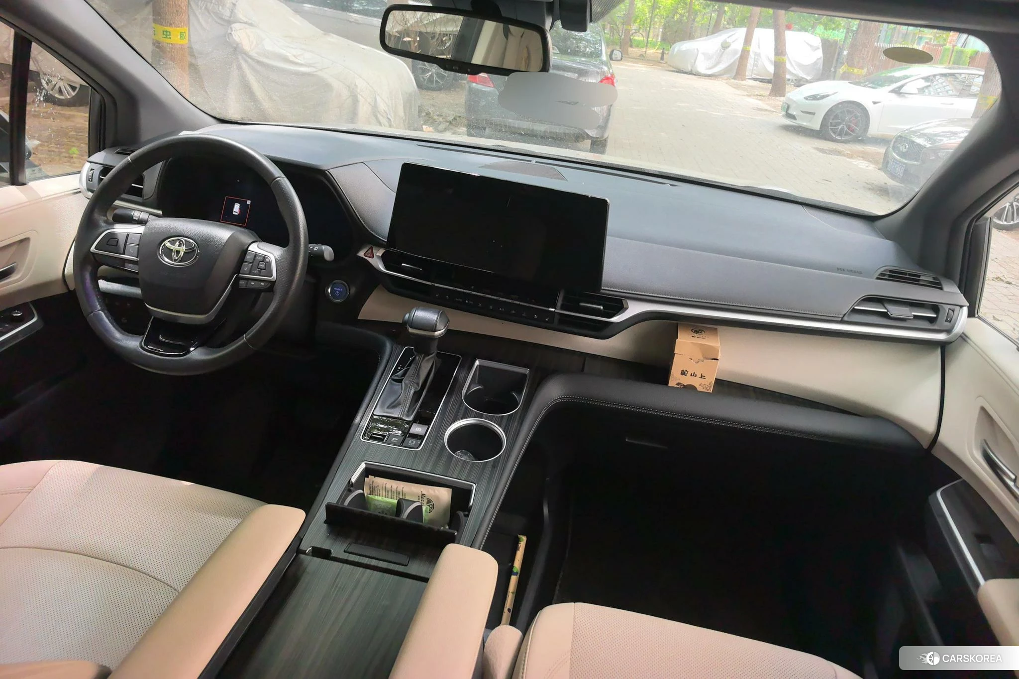 Toyota Sienna 2021 Темно-серый из Китая, фото 4