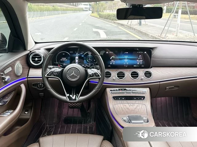 Mercedes-Benz E-Class 2022 Черный из Китая, фото 4