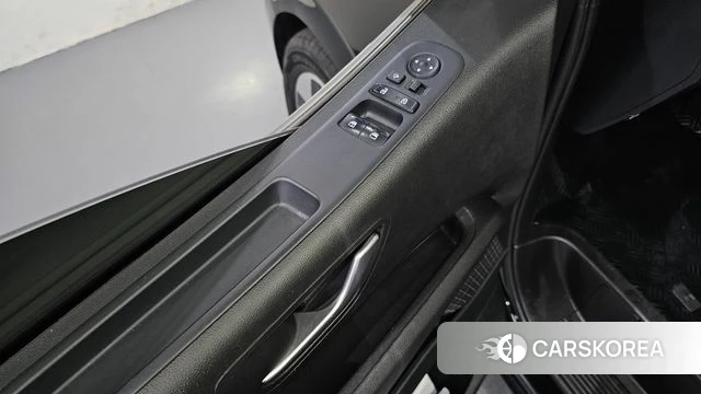 Hyundai Staria 2022 Черный из Кореи, фото 4
