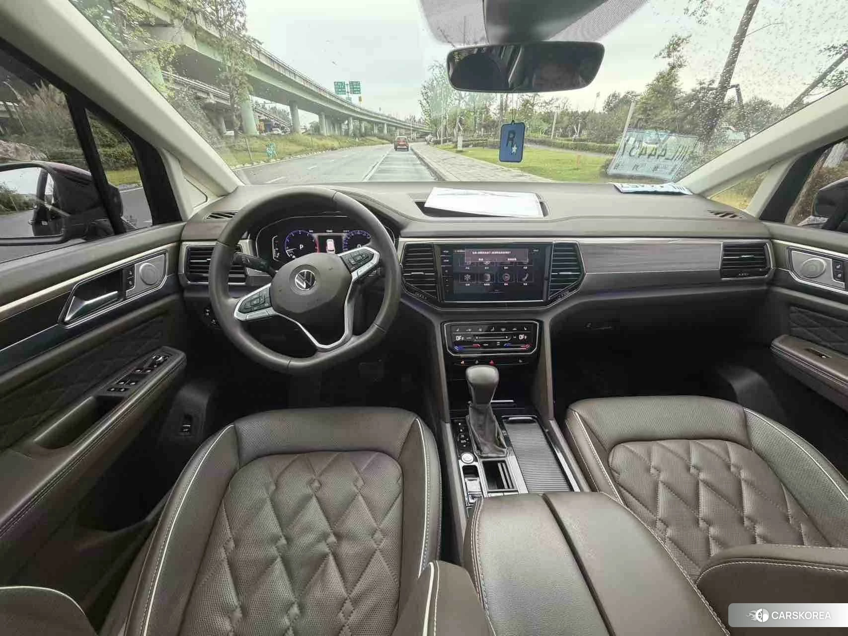 Volkswagen Viloran 2020 Коричневый из Китая, фото 4