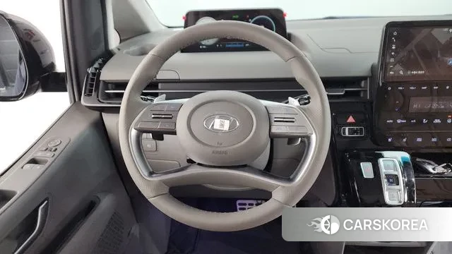 Hyundai Staria 2022 Черный из Кореи, фото 4