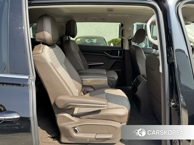 Volkswagen Viloran 2024 Черный из Китая, фото 4