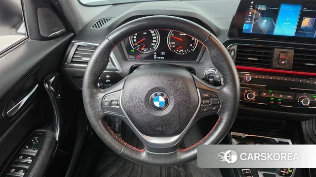 BMW 1 Series (F20) 2018 Белый из Кореи, фото 4