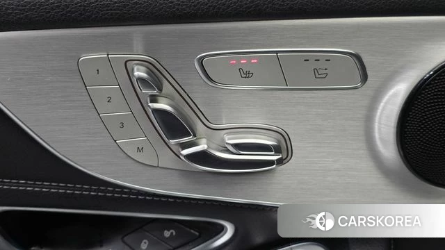 Mercedes-Benz C-Class W205 2018 Черный из Кореи, фото 4