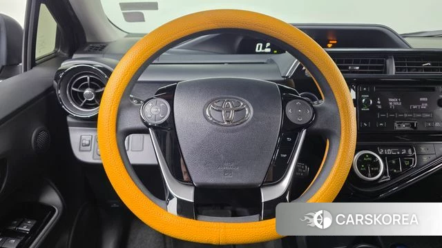 Toyota Prius C 2018 Серый из Кореи, фото 4
