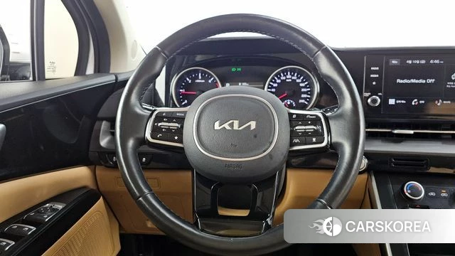 Kia Carnival 4th generation 2022 Белый из Кореи, фото 4