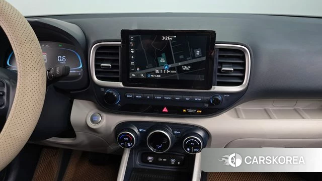 Hyundai Venue 2022 Белый из Кореи, фото 4