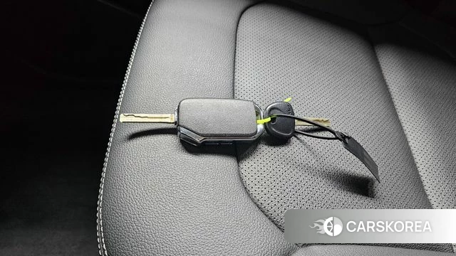 Kia The New Kia Ray 2023 Белый из Кореи, фото 4
