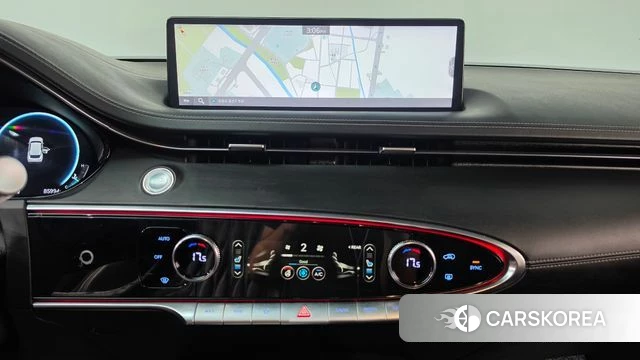 Genesis GV70 2021 Черный из Кореи, фото 4
