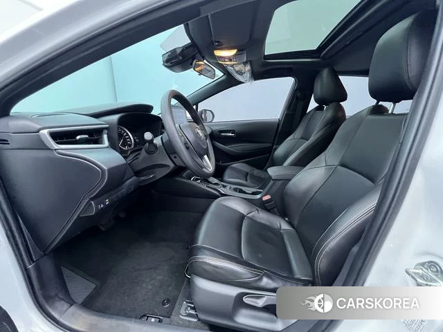 Toyota Levin 2021 Белый из Китая, фото 4
