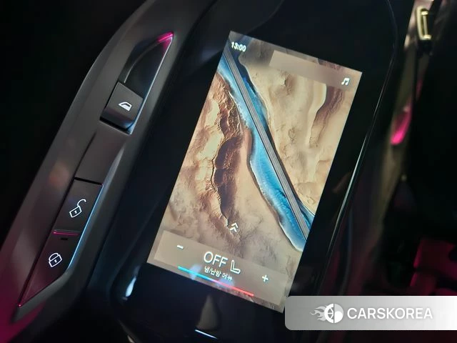 BMW 7 Series (G70) 2024 Белый из Кореи, фото 4