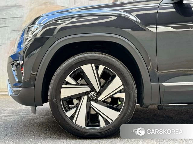 Volkswagen Teramont 2024 Черный из Китая, фото 4