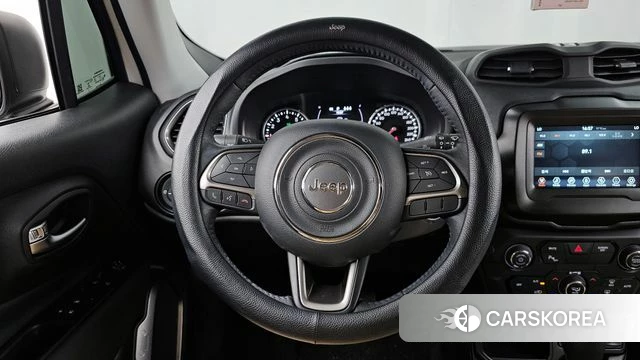 Jeep Renegade 2022 Белый из Кореи, фото 4