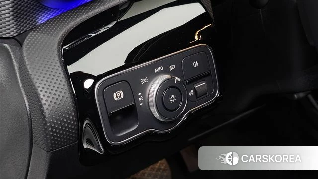 Mercedes-Benz A-Class W177 2022 Белый из Кореи, фото 4