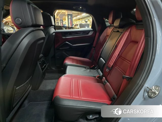 Porsche Cayenne (PO536) 2023 Серебристо-серый из Кореи, фото 4