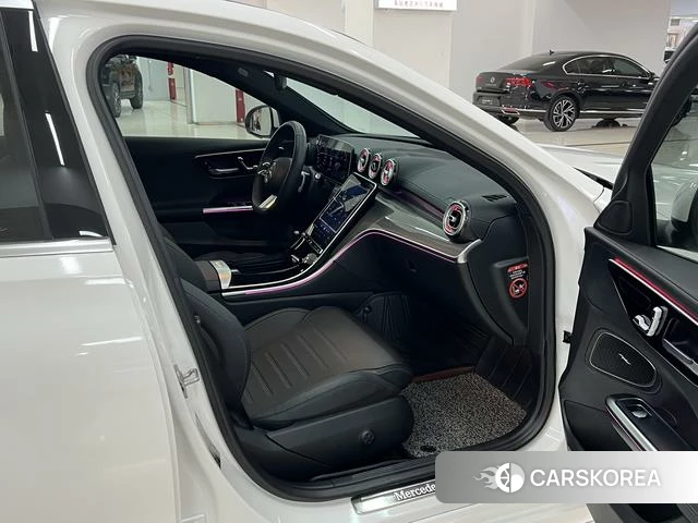 Mercedes-Benz C-class 2024 Белый из Китая, фото 4