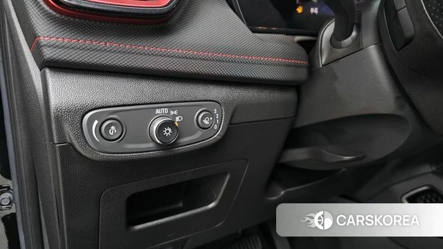Chevrolet (GM Daewoo) The New Trail Blazer 2024 Черный из Кореи, фото 4
