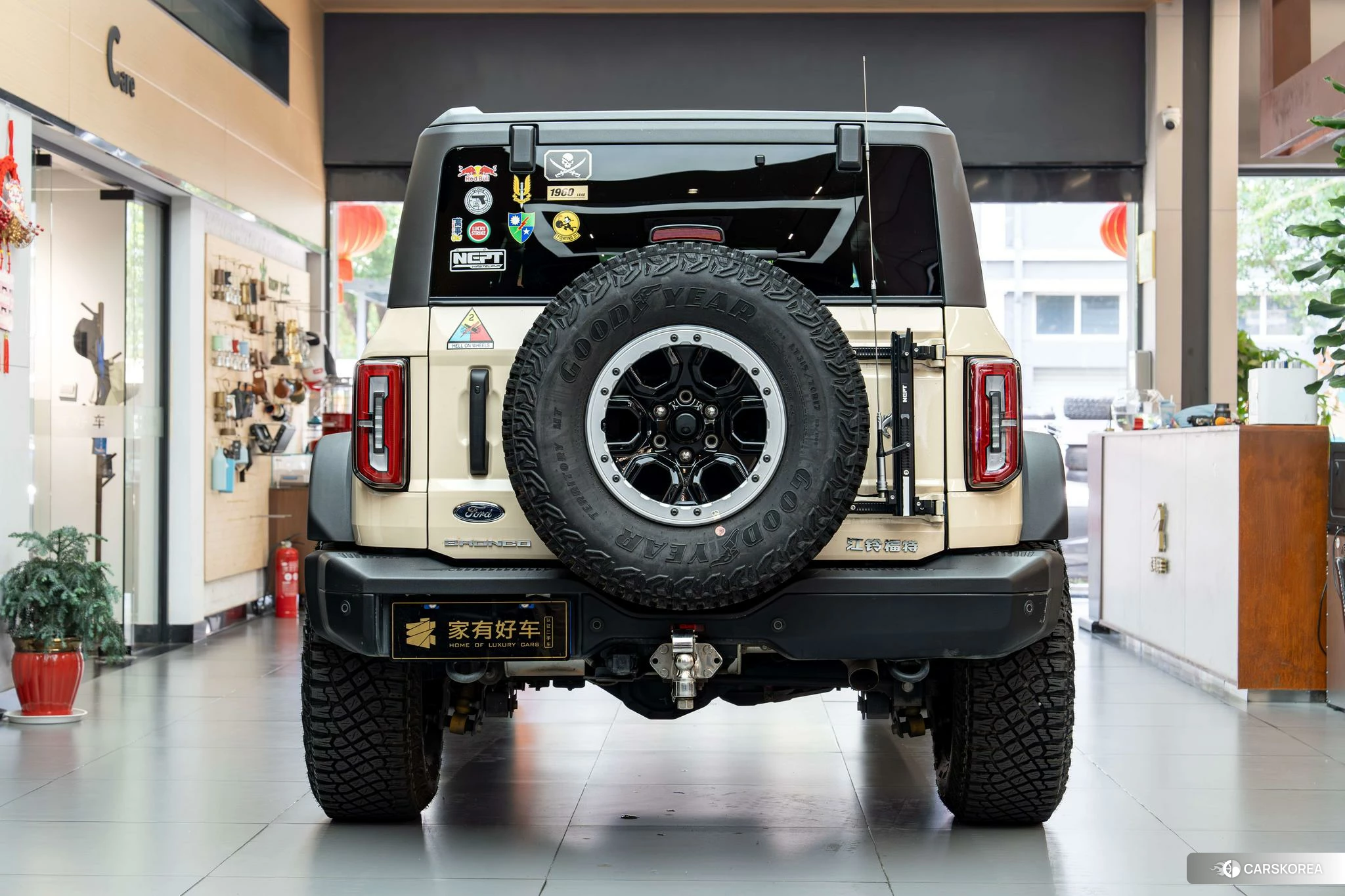 Ford Bronco 2024 Белый из Китая, фото 4