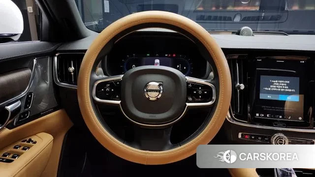 Volvo S90 2024 Белый из Кореи, фото 4