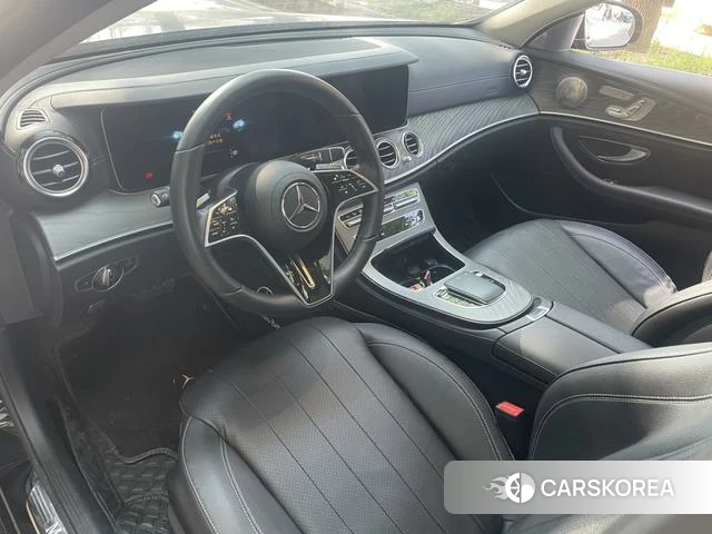 Mercedes-Benz E-Class 2021 Черный из Китая, фото 4