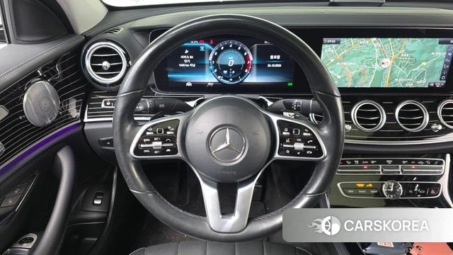 Mercedes-Benz E-Class W213 2019 Белый из Кореи, фото 4