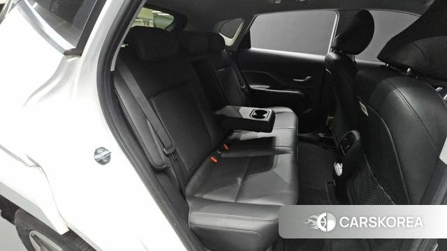 Hyundai Kona Electric (SX2) 2023 Белый из Кореи, фото 4