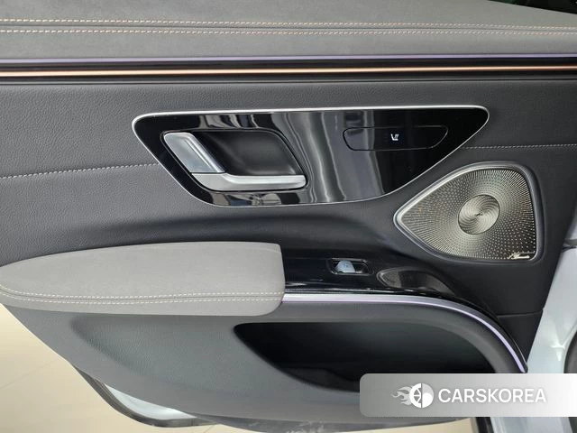 Mercedes-Benz EQS V297 2022 Серебряный из Кореи, фото 4
