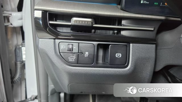 Kia The New Sportage 5th Generation 2025 Серебристо-серый из Кореи, фото 4